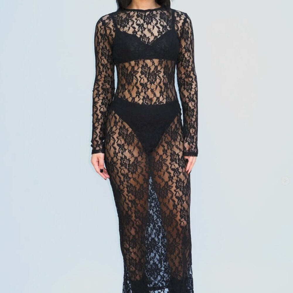 Honey & Sulphur Blair maxi lace dress - size L